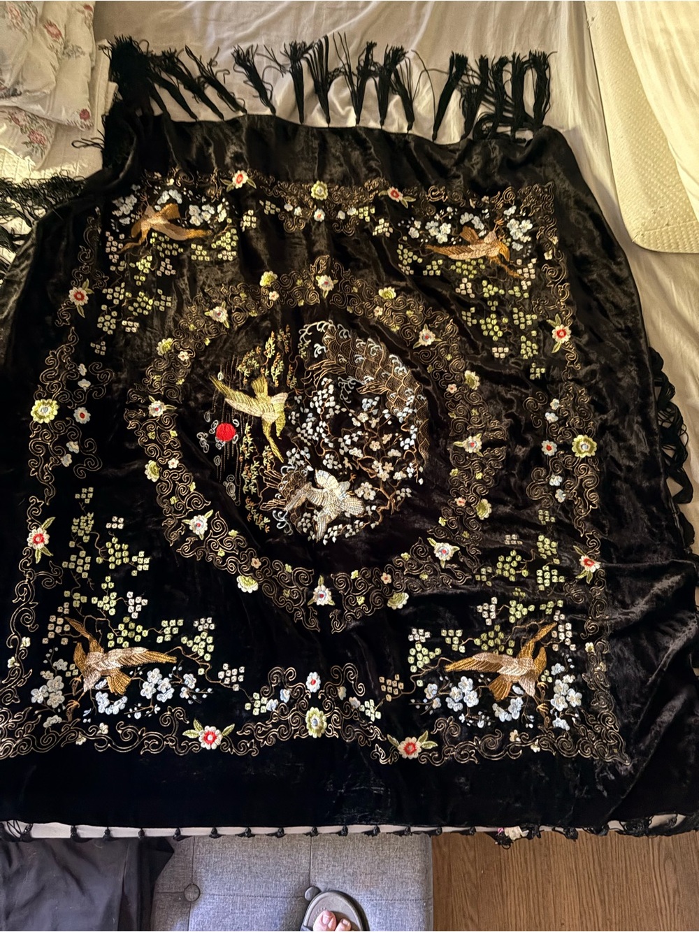 Vintage 90’s Lucy's Silk Black Piano Shawl Fringe Embroidered Birds Size O/S NWT